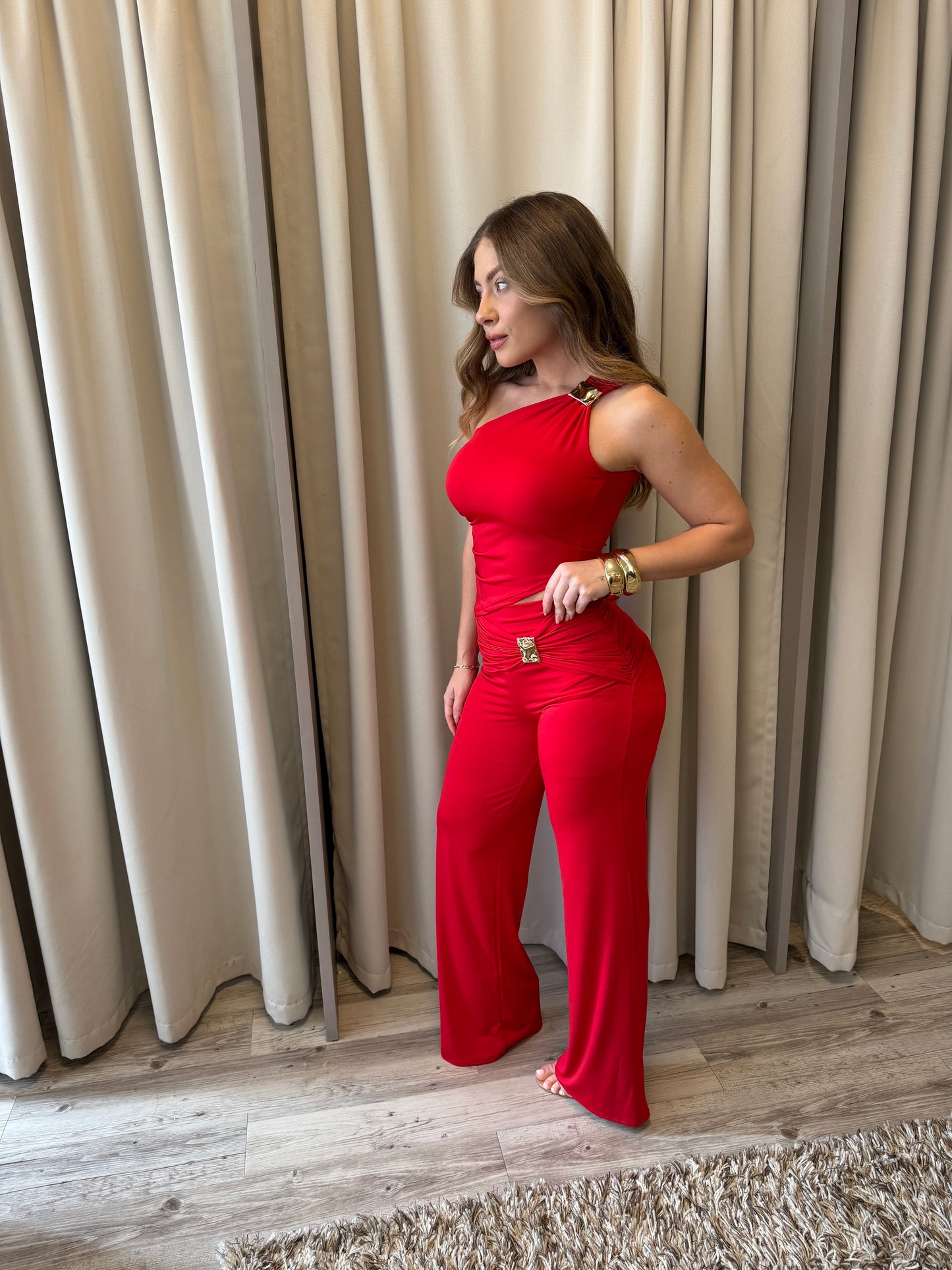 Conjunto Eduarda vermelho