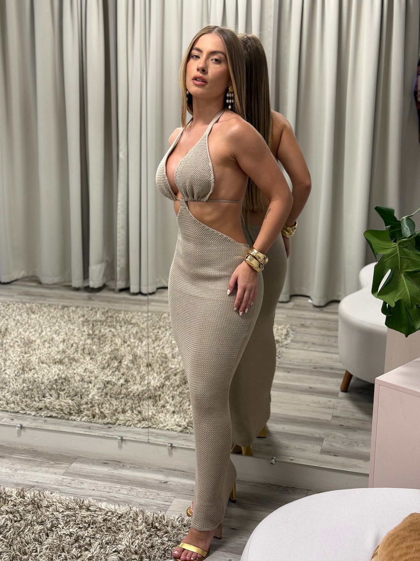 Vestido Jhenny Areia